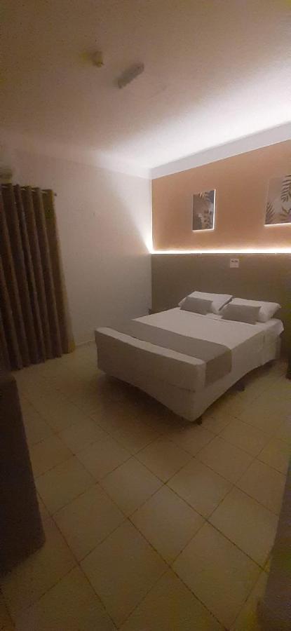 Liv Hotel Pôrto Ferreira Екстериор снимка
