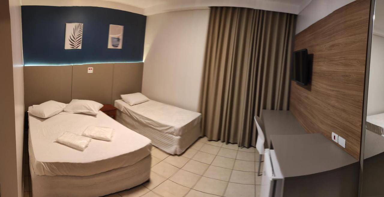 Liv Hotel Pôrto Ferreira Екстериор снимка
