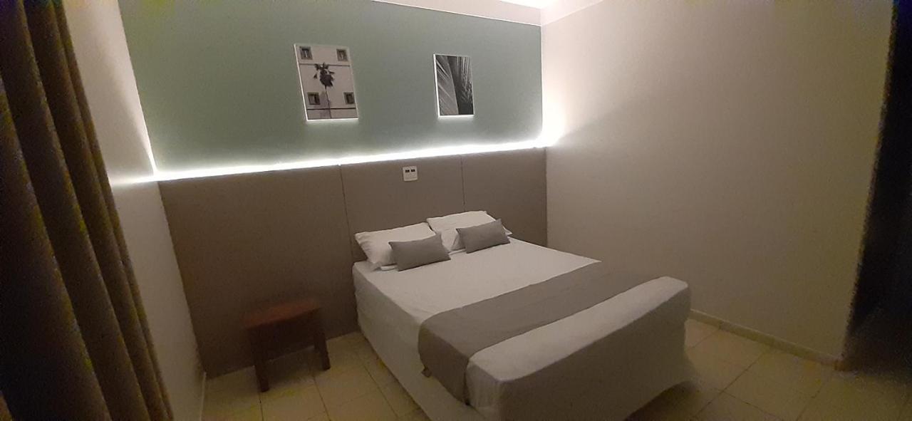 Liv Hotel Pôrto Ferreira Екстериор снимка