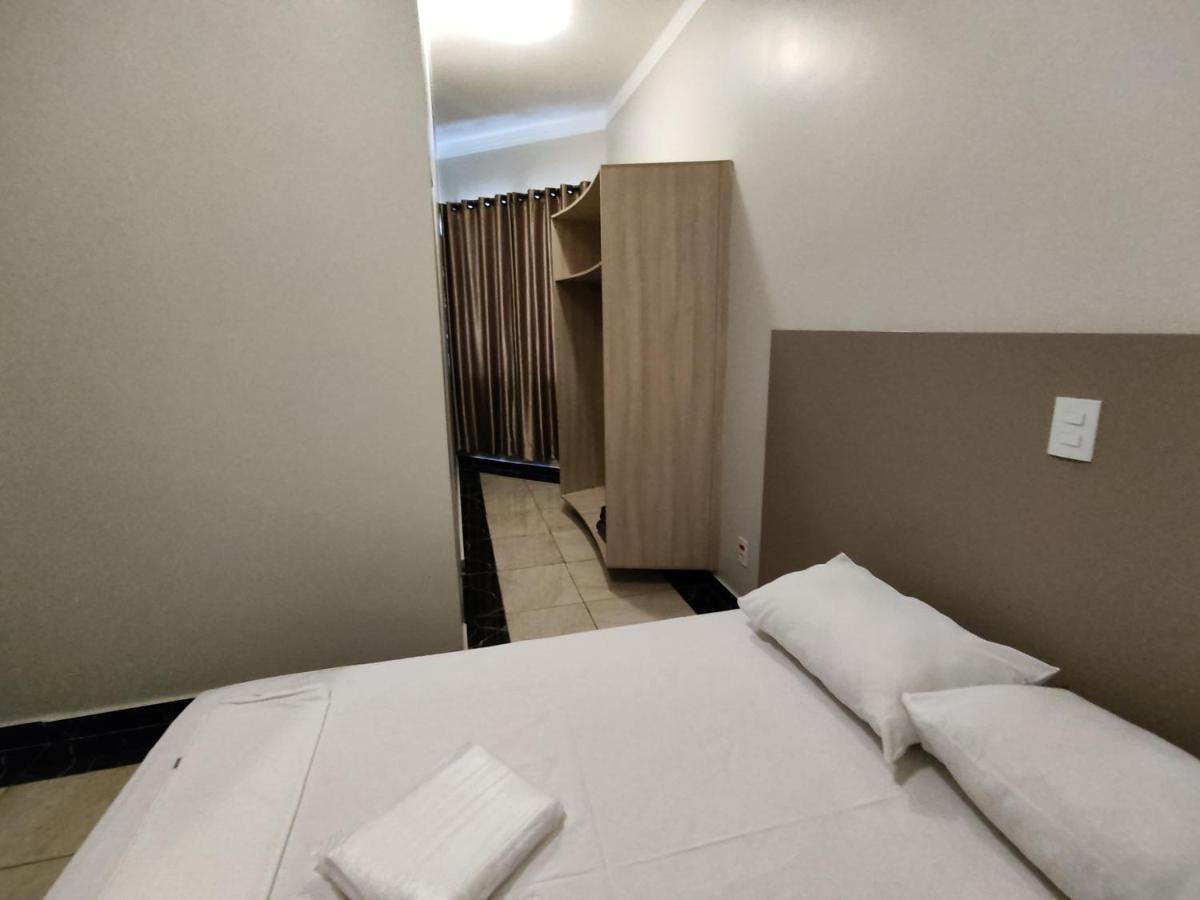Liv Hotel Pôrto Ferreira Екстериор снимка
